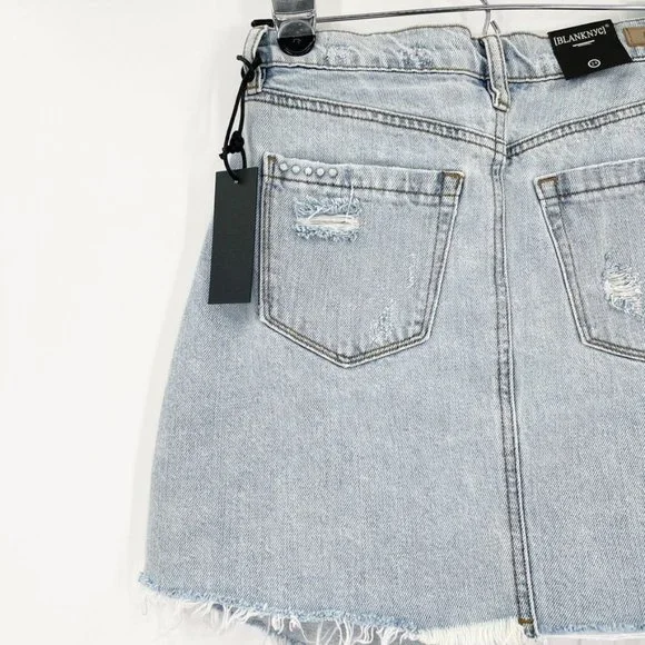 New Blank NYC Sz 24 Asymmetrical Skirt Denim Jean Mini Acid Light Wash Pockets - Picture 6 of 9